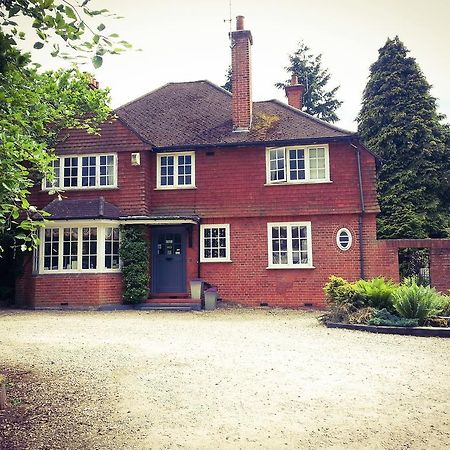 Rosemead Guest House Claygate Kültér fotó