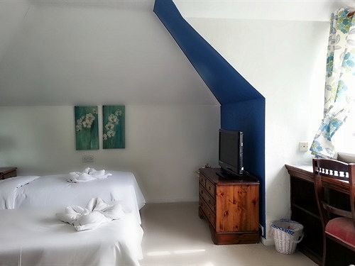 Rosemead Guest House Claygate Kültér fotó