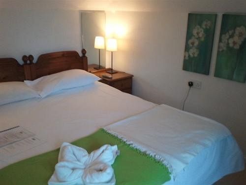 Rosemead Guest House Claygate Kültér fotó